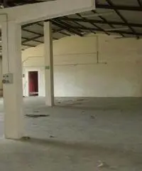 Chieti Scalo: Affitto Capannone da 400mq Chieti Scalo: Affitto Capannone da 400mq