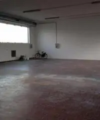 Affitto Capannone da 400mq Affitto Capannone da 400mq
