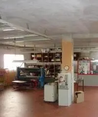 Capannone in Vendita a Olgiate Comasco Capannone in Vendita a Olgiate Comasco