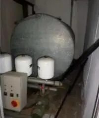 Quattromiglia: Affitto Magazzino in Via Alessandro Volta