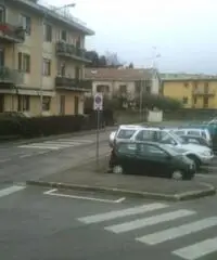 San Giusto A Signano: Vendita Laboratorio in Via Scandicci Alto