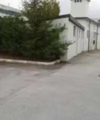 Capannone in Vendita a Cesena Capannone in Vendita a Cesena