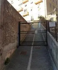 Rif: 21711127-143 - FONDO CARRABILE VIA LAGACCIO Rif: 21711127-143 - FONDO CARRABILE VIA LAGACCIO