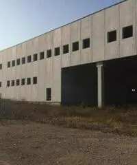 Vendita Capannone da 33500mq Vendita Capannone da 33500mq