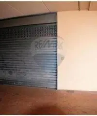Vendita Magazzino da 110mq con garage Vendita Magazzino da 110mq con garage