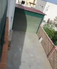 Barcellona ampio capannone attrezzato Barcellona ampio capannone attrezzato