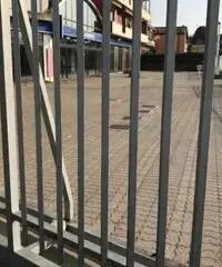 Affitto Capannone in via Sempione 184