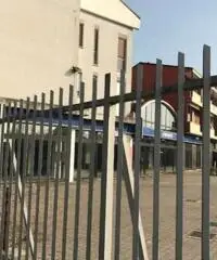 Affitto Capannone in via Sempione 184