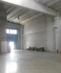 Affitto Capannone in Via Italo Calvino