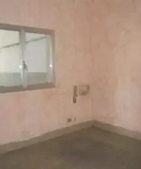 Mazzo: Vendita Capannone in Via Alcide De Gasperi