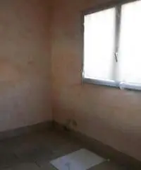 Mazzo: Vendita Capannone in Via Alcide De Gasperi