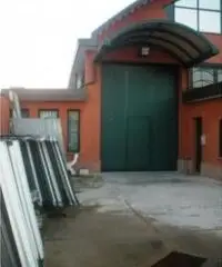 Seggiano: Vendita Capannone in via Brescia Seggiano: Vendita Capannone in via Brescia