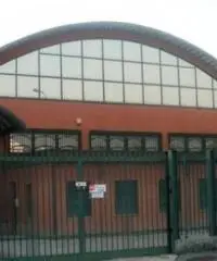 Seggiano: Vendita Capannone in via Brescia Seggiano: Vendita Capannone in via Brescia