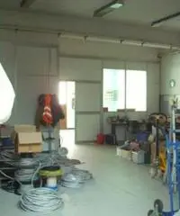 Vendita Capannone da 140mq Vendita Capannone da 140mq