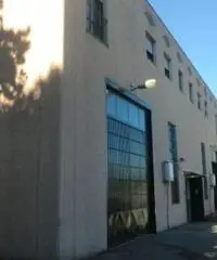 Vendita Capannone in Via Cascina Venina