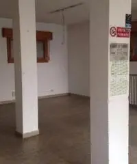 Vendita Magazzino da 165mq Vendita Magazzino da 165mq