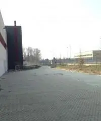 Vendita Capannone in Zona industriale