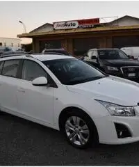 Chevrolet Cruze SW 1.7 D LTZ S.S. - Strafull - Cruise - Bluetooth - Cerchi - Sensori Chevrolet Cruze SW 1.7 D LTZ S.S. - Strafull - Cruise - Bluetooth - Cerchi - Sensori