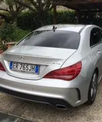 Mercedes-Benz CLA 220 CDI Premium Mercedes-Benz CLA 220 CDI Premium