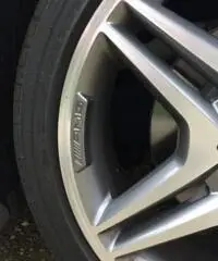 Mercedes-Benz CLA 220 CDI Premium Mercedes-Benz CLA 220 CDI Premium