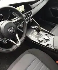 Alfa Romeo Giulia Alfa Romeo Giulia 2.2 diesel 16V 110kW AT8