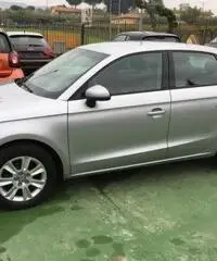 Audi A1 SPB 1.6 TDI Ambition Audi A1 SPB 1.6 TDI Ambition