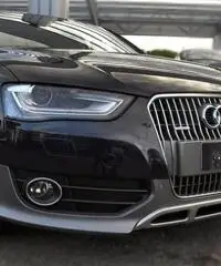 AUDI A4 allroad quattro 2.0 TDI 177 CV S tronic rif. 7189553