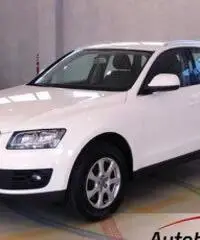 AUDI Q5 3.0 TDI QUATTRO S-TRONIC 240 CV AUDI Q5 3.0 TDI QUATTRO S-TRONIC 240 CV