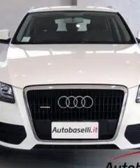 AUDI Q5 3.0 TDI QUATTRO S-TRONIC 240 CV AUDI Q5 3.0 TDI QUATTRO S-TRONIC 240 CV