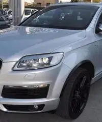 AUDI Q7 3.0 V6 TDI 240 CV quattro tiptronic s-line rif. 7189551