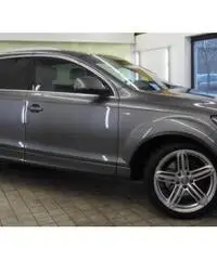 AUDI Q7 3.0 V6 TDI 245 CV S-LINE quattro tiptronic rif. 7191077 AUDI Q7 3.0 V6 TDI 245 CV S-LINE quattro tiptronic rif. 7191077
