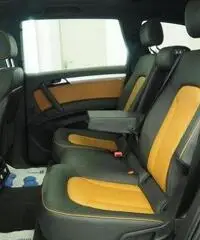 AUDI Q7 3.0 V6 TDI 245 CV S-LINE quattro tiptronic rif. 7191077 AUDI Q7 3.0 V6 TDI 245 CV S-LINE quattro tiptronic rif. 7191077