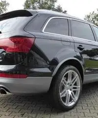 AUDI Q7 3.0 V6 TDI 245 CV S-LINE quattro tiptronic rif. 7192194 AUDI Q7 3.0 V6 TDI 245 CV S-LINE quattro tiptronic rif. 7192194
