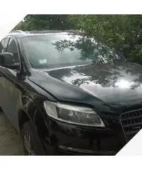 AUDI Q7 motore fuso AUDI Q7 motore fuso