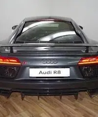Audi R8 5.2 FSI V10 PLUS S-TRONIC MAGNETICRIDE CARBONIO