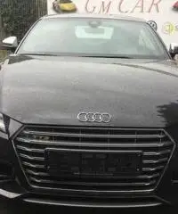 Audi TTS COUPE 2.0 TFSI QUATTRO S-TRONIC 310 CV Audi TTS COUPE 2.0 TFSI QUATTRO S-TRONIC 310 CV