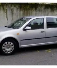 Auto buone condizione rifatto frizione e distribuzione Auto buone condizione rifatto frizione e distribuzione