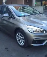 BMW 218d Active Tourer Advantage