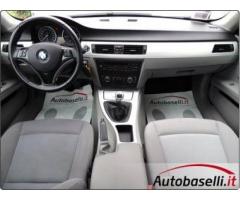 BMW 320 I COUPE' Fari allo Xeno + Climatizzatore bi-zona + Radio cd +
