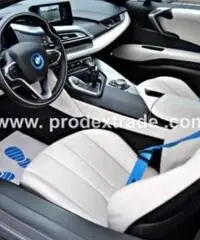 BMW i8 i8 Pure Impulse EXCLUSIVE*XENON*PDC*NAVI* rif. 6554467