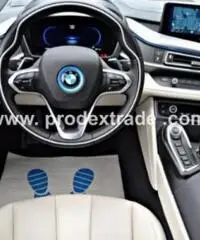 BMW i8 i8 Pure Impulse EXCLUSIVE*XENON*PDC*NAVI* rif. 6554467