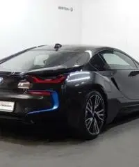BMW i8 i8 rif. 6576853