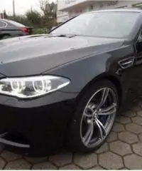 BMW M5 Camera BMW M5 DKG TESTA SU EDC