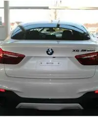 Bmw X6 M d MSPORT NAVI PROF HARM CAMERA CONNEC SOSP. ADAPTI