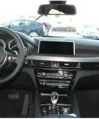 Bmw X6 M d MSPORT NAVI PROF HARM CAMERA CONNEC SOSP. ADAPTI