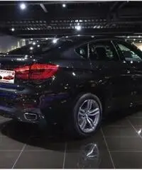 BMW X6 X6 M50d * M-SPORT PACCHETTO * LED * SHD * TESTA SU BMW X6 X6 M50d * M-SPORT PACCHETTO * LED * SHD * TESTA SU
