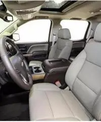 Chevrolet Silverado Chevrolet Silverado LTZ V8 5,3 ECOTEC 355 HP 4X4 C Chevrolet Silverado Chevrolet Silverado LTZ V8 5,3 ECOTEC 355 HP 4X4 C