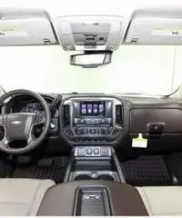 Chevrolet Silverado Chevrolet Silverado LTZ V8 5,3 ECOTEC 355 HP 4X4 C Chevrolet Silverado Chevrolet Silverado LTZ V8 5,3 ECOTEC 355 HP 4X4 C