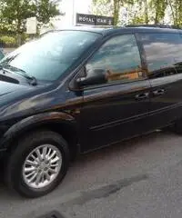 Chrysler Voyager 2.5 CRD cat LE