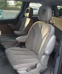 Chrysler Voyager 2.5 CRD cat LE